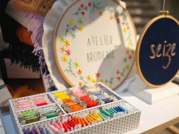 Chouchou Hôtel Paris : atelier couture et autres surprises au sein du bar de l'hôtel