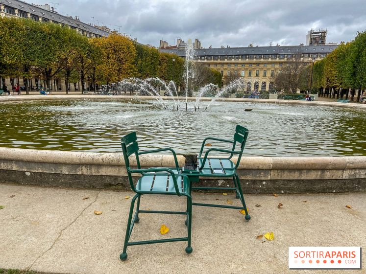 Visuel Paris vide confinement Palais Royal