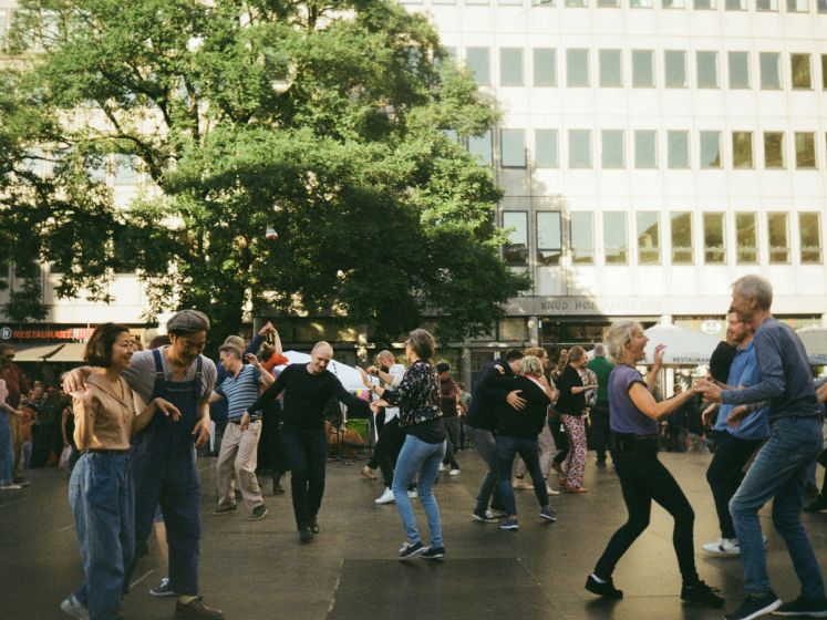 Bons plans : le bal de la Javelle, grand bal dansant gratuit sur des rythmes latino, à Javelle