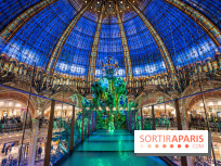 Les vitrines et sapin de Noël des Galeries Lafayette 2022