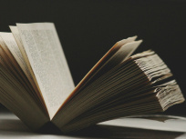 Contes et Légendes de Joël Pommerat au théâtre de la Porte Saint-Martin en 2024