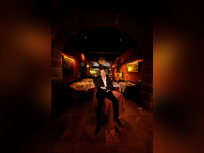 Laurent Gerra se met à table : son nouveau spectacle aux Folies Bergère 