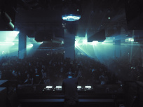Le club Mia Mao accueille Young Marco et Mount Kimbie DJ : une nuit entre house et techno à ne pas manquer !