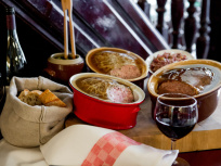 Les créations d'Arnaud Nicolas, MOF Charcutier, à déguster Aux Lyonnais et chez Benoit