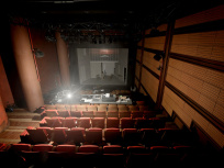 Construire un feu à la Comédie-Française