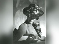 Déboutonnez la mode au Musée de Arts Déco