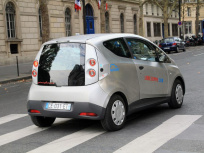Autolib’ bientôt accessible avec le pass Navigo