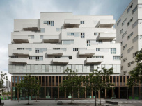 Agnès b. ouvre sa fabrique d'art contemporain dans le 13e arr 