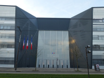 Florence Parly confirme l'arrestation d'un officier soupçonné d'espionnage pour les Russes