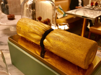 Bûche de Noël 2016 : la noisette de Cédric Grolet pour le Meurice