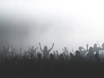 concert festival ambiance