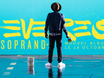 Soprano en séance de dédicaces à la Fnac Bercy Village