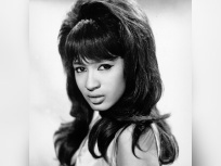 Mort de Ronnie Spector, chanteuse du groupe les Ronettes