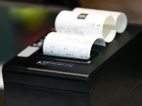 Fin du ticket de caisse en 2023 : voici pourquoi les associations de consommateurs s’en inquiètent