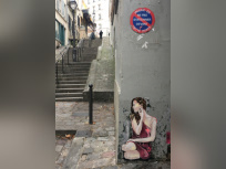 Street art : Jana & JS investissent Montmartre !  