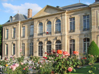 Le Défilé Dior printemps-été 2020 au Musée Rodin