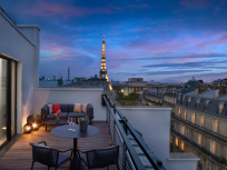 Noël 2021 à Paris : un séjour gourmand pour un réveillon avec vue sur la Tour Eiffel