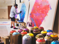 Une expo street-art sur les signes astrologiques à Paris