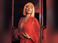 Karol G au Crazy Horse : un show inédit entre cabaret parisien et rythmes latinos