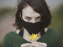 Covid : qu'est-ce que la phantosmie, séquelle du coronavirus qu'expérimentent d'anciens malades ? 