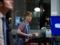 Clean : une série française entre comédie et thriller avec Alix Poisson