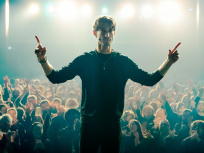 Gourou : thriller psychologique avec Pierre Niney par Yann Gozlan