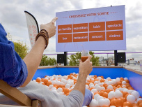 "Alexa, que faire à Paris ce week-end ?", "OK Google, lance l'agenda Parisien !"