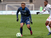 Paris FC - Rodez Aveyron au Stade Charléty en Ligue 2 