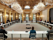 Chômage partiel : Emmanuel Macron reçoit les partenaires sociaux, nouveau dispositif attendu 