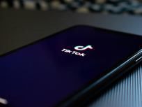 Rachat de TikTok : l'offre de Microsoft rejetée, Oracle en position favorable 