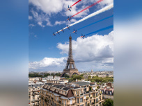 Paris 2024 : pas de drapeau olympique géant sur la Tour Eiffel en raison de vents trop forts 