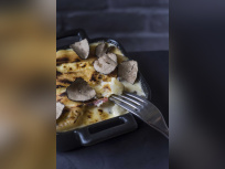Une tartiflette savoyarde à la truffe chez Artisan de la truffe
