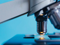 Coronavirus : l'OMS appelle à tester tous les cas suspects