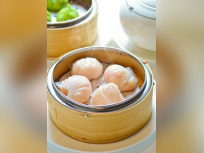 La recette des raviolis de crevettes vapeur de Spring Moon