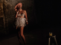 Paulina : Seul en scène à la Manufacture des Abbesses