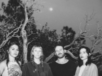 Feels + Young like Old Men : Concerts pop aux Mains d'Œuvres