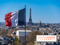 visuel Paris visuel  -  France - Tour Eiffel - drapeau