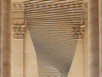 Elias Crespin redécore le grand escalier du Midi au Musée du Louvre