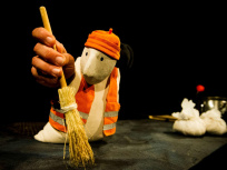 Du balais ! Le joli spectacle de marionnettes au Mouffetard