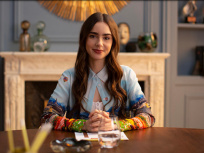 Habillez-vous comme dans Emily in Paris : la série met en vente les tenues des actrices