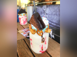 Le Hard Rock Cafe présente sa nouvelle tuerie éphémère : le Freakshake