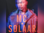MC Solaar en concert à l'AccorHotels Arena Bercy de Paris en novembre 2018