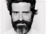 Devendra Banhart en concert à La Salle Pleyel de Paris en février 2020