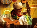 Confinement : Manu Chao en concert virtuel avec ses Coronarictus Smily Killer Sessions