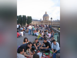 Pont des arts soirée pique nique