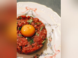 La recette du tartare de bœuf de la Brasserie Rosie