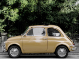 Fête de la Musique 2026 à Paris : un DJ set en plein air dans une 2 CV à Pigalle
