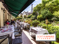 La terrasse jardin Summer de la Bauhinia au Shangri-La Paris