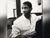 usher
