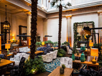 Le jardin d'hiver et bar à champagne et caviar du Prince de Galles